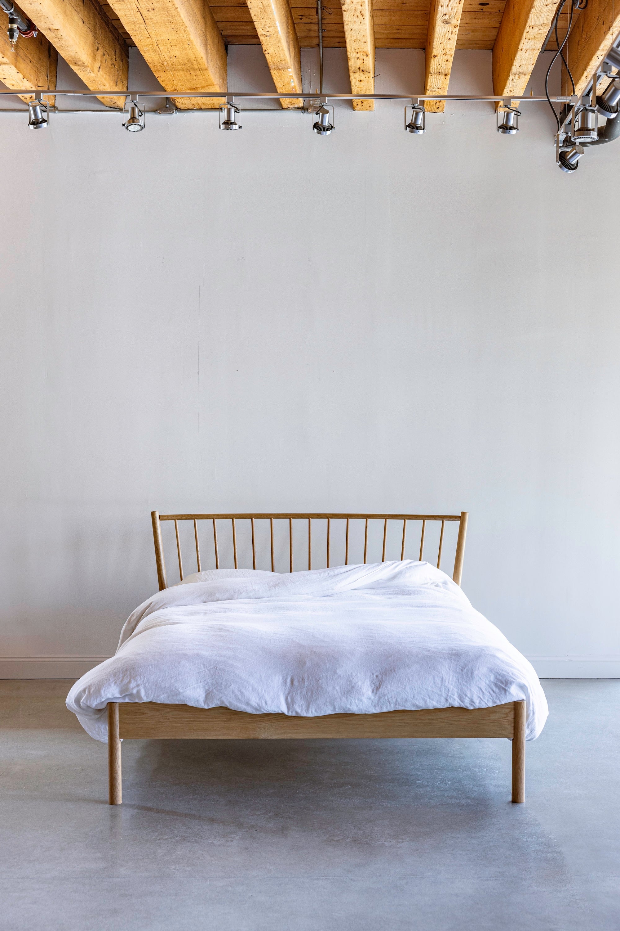 Chamberlain Bed - White Oak, image size:2000x3000