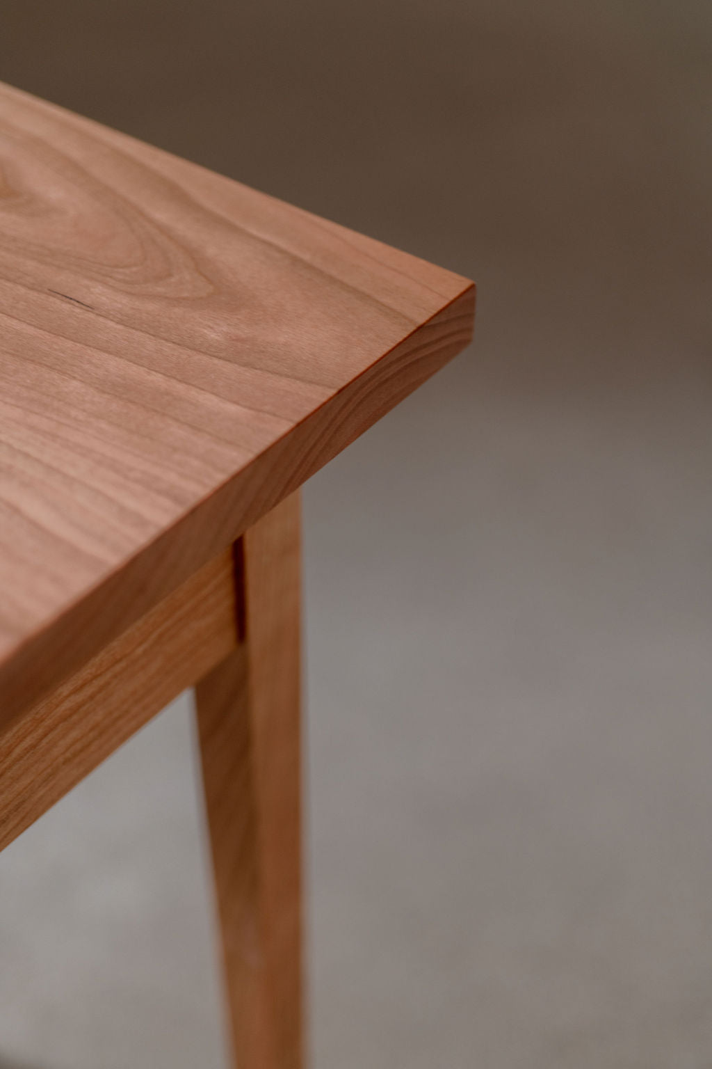 Shaker Heirloom Coffee Table - Cherry