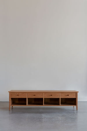 Cherry Shaker style storage bench in modern room