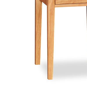 Square tapered leg version of the MS1 Desk